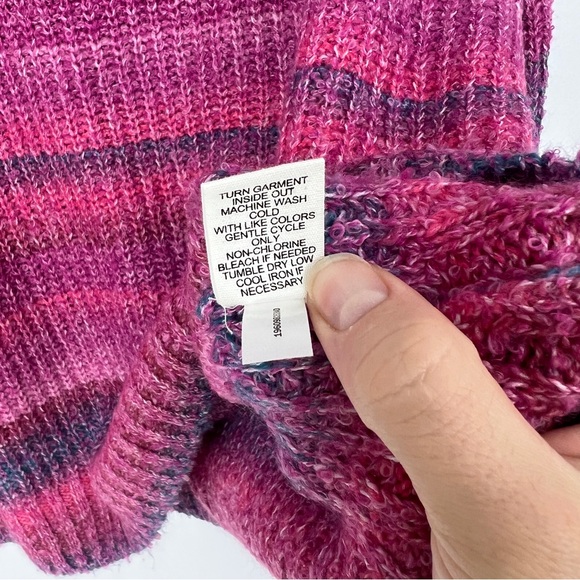 Ady P Cozy Multicolor Striped Crew Neck Sweater - Picture 7 of 7